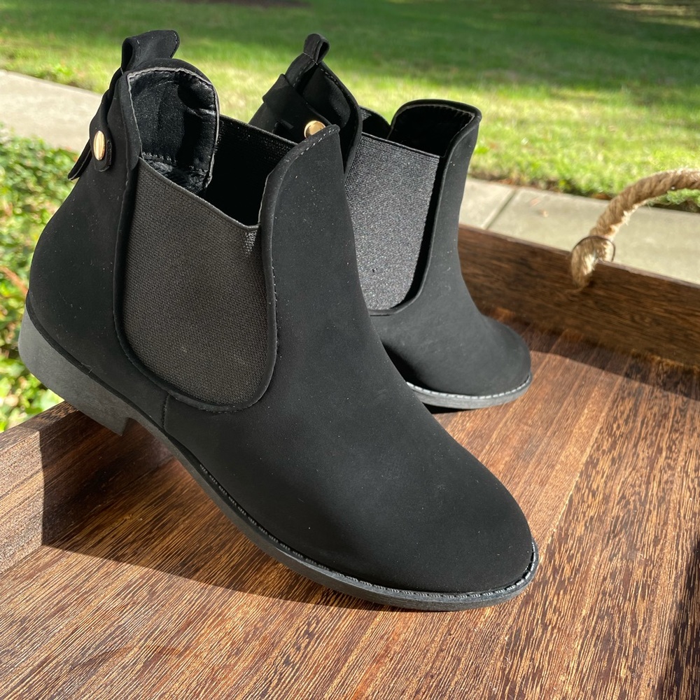 Black Ankle Boots Women’s Size 8 - Picture 8 of 14